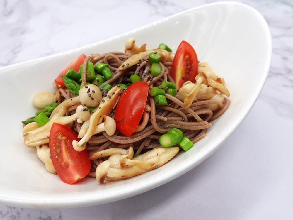 Cold Soba with Mushrooms